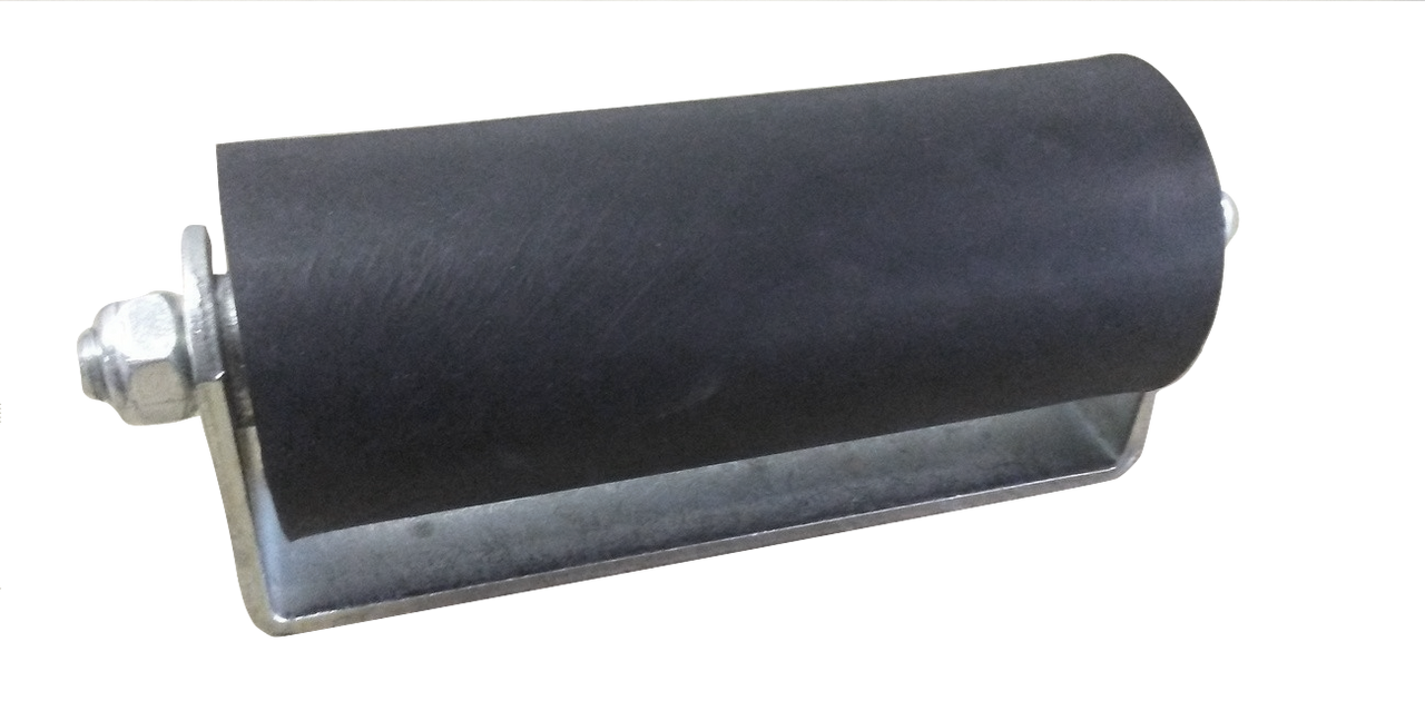 6" GUIDE ROLLER with GALV BRACKET - BLACK